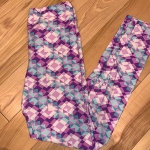 cute lularoe leggings!